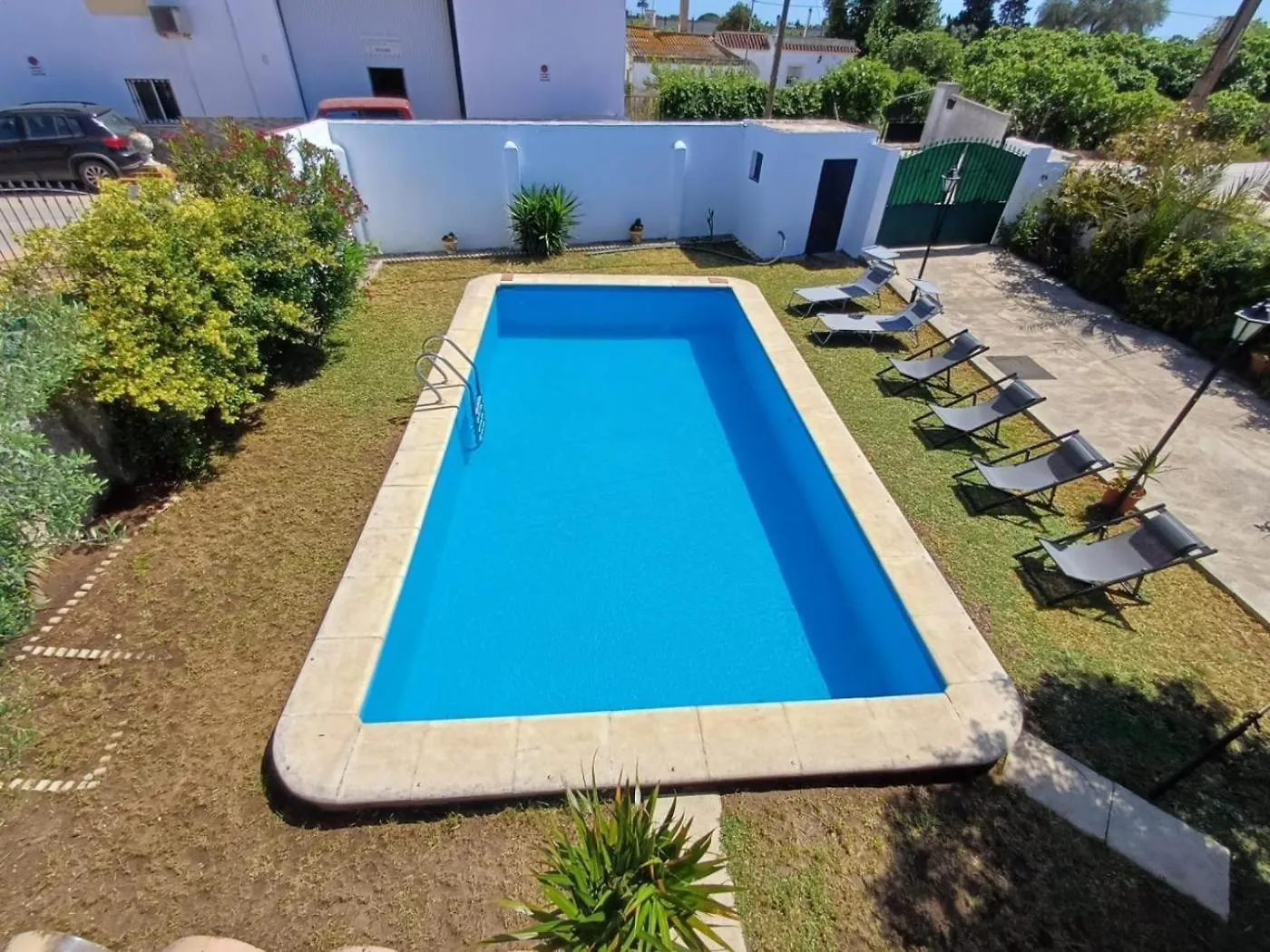Chalet Con Piscina Privada Jardin Del Sol Solo Familias Y Parejas Conil De La Frontera